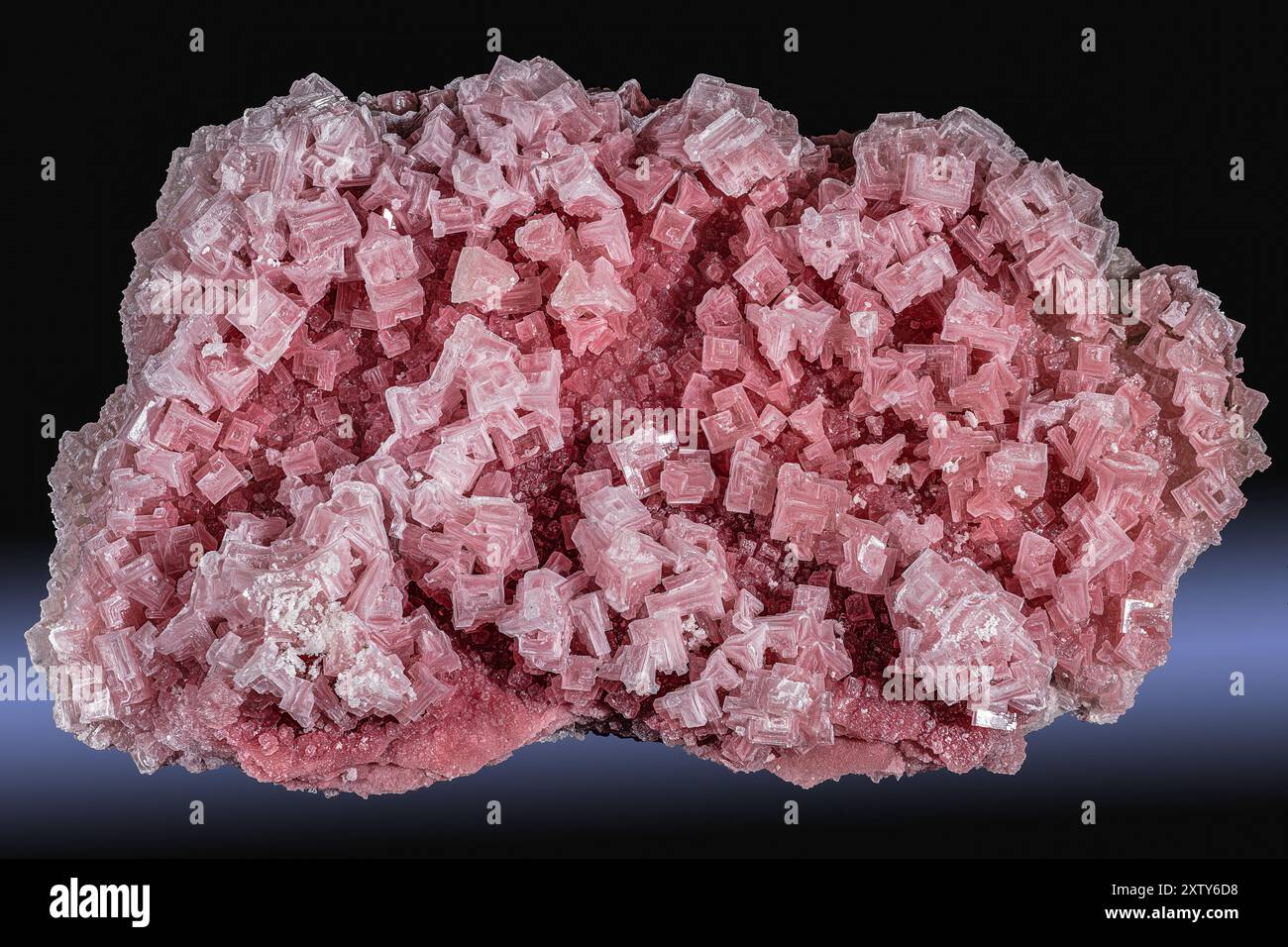 Pink Rocks And Minerals Clinozoisite Zoisite Piemontite Red And Pink