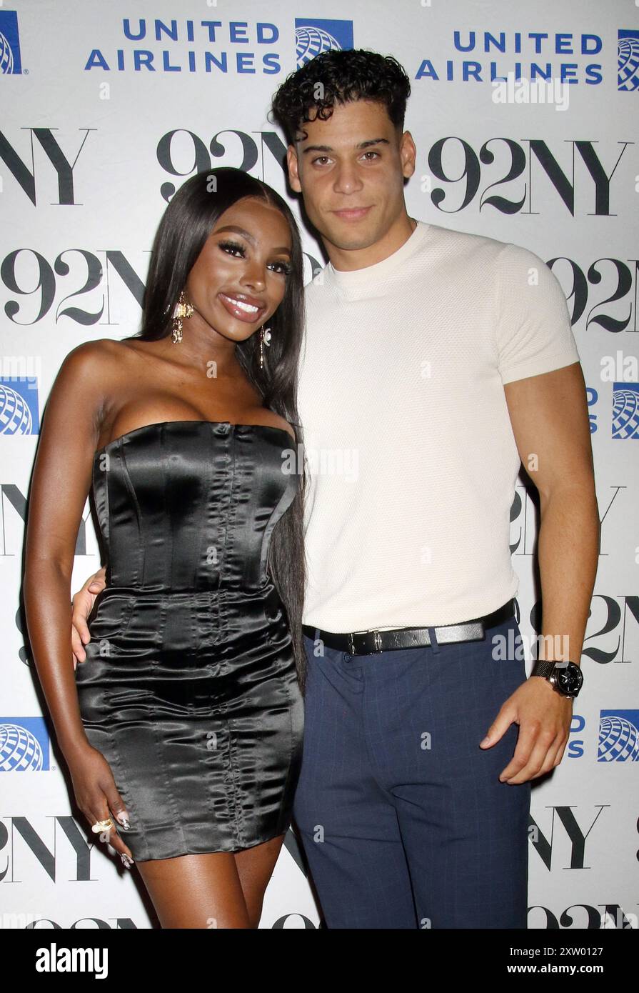 NEW YORK, NY - AUGUST 16: JaNa Craig And Kenny Rodriguez At The Love Island USA Cast In