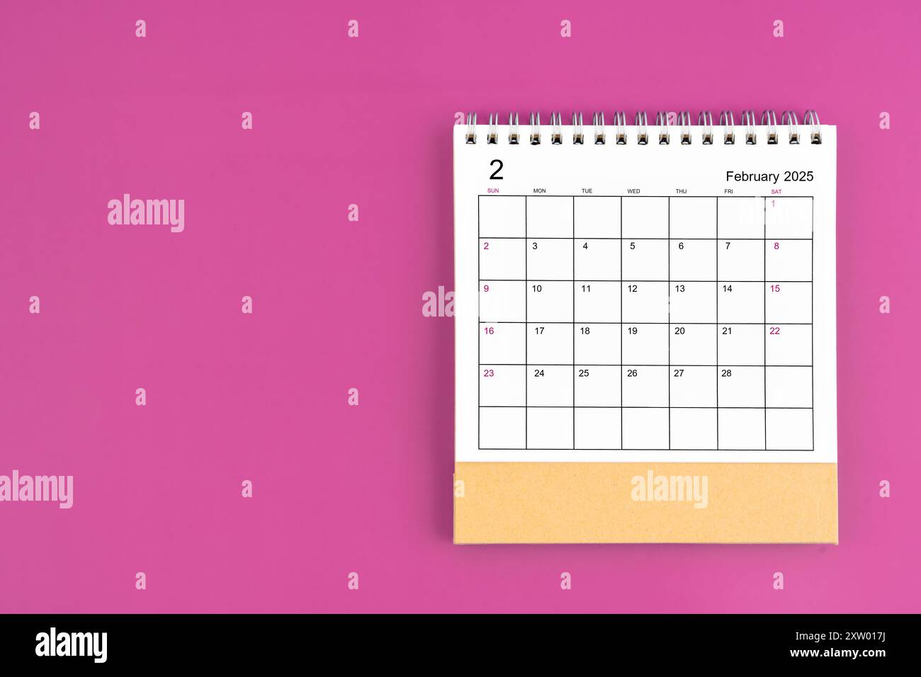 february-2025-calendar-page-for-2025-year-isolated-on-white-background-saved-clipping-path-stock-photo-alamy