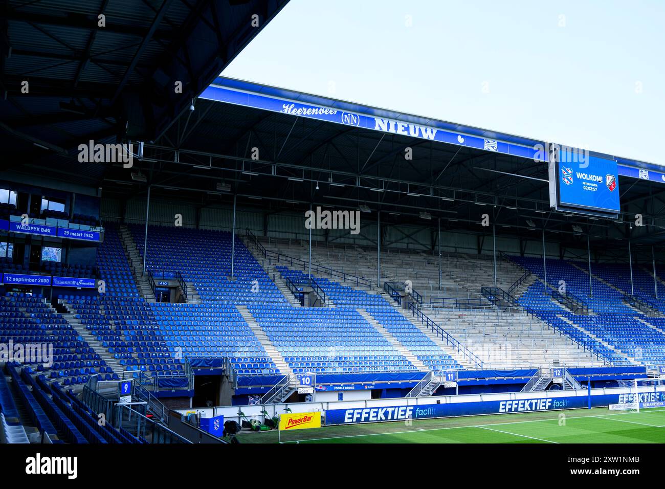HEERENVEEN - Overview of the interior of the Abe Lenstra
