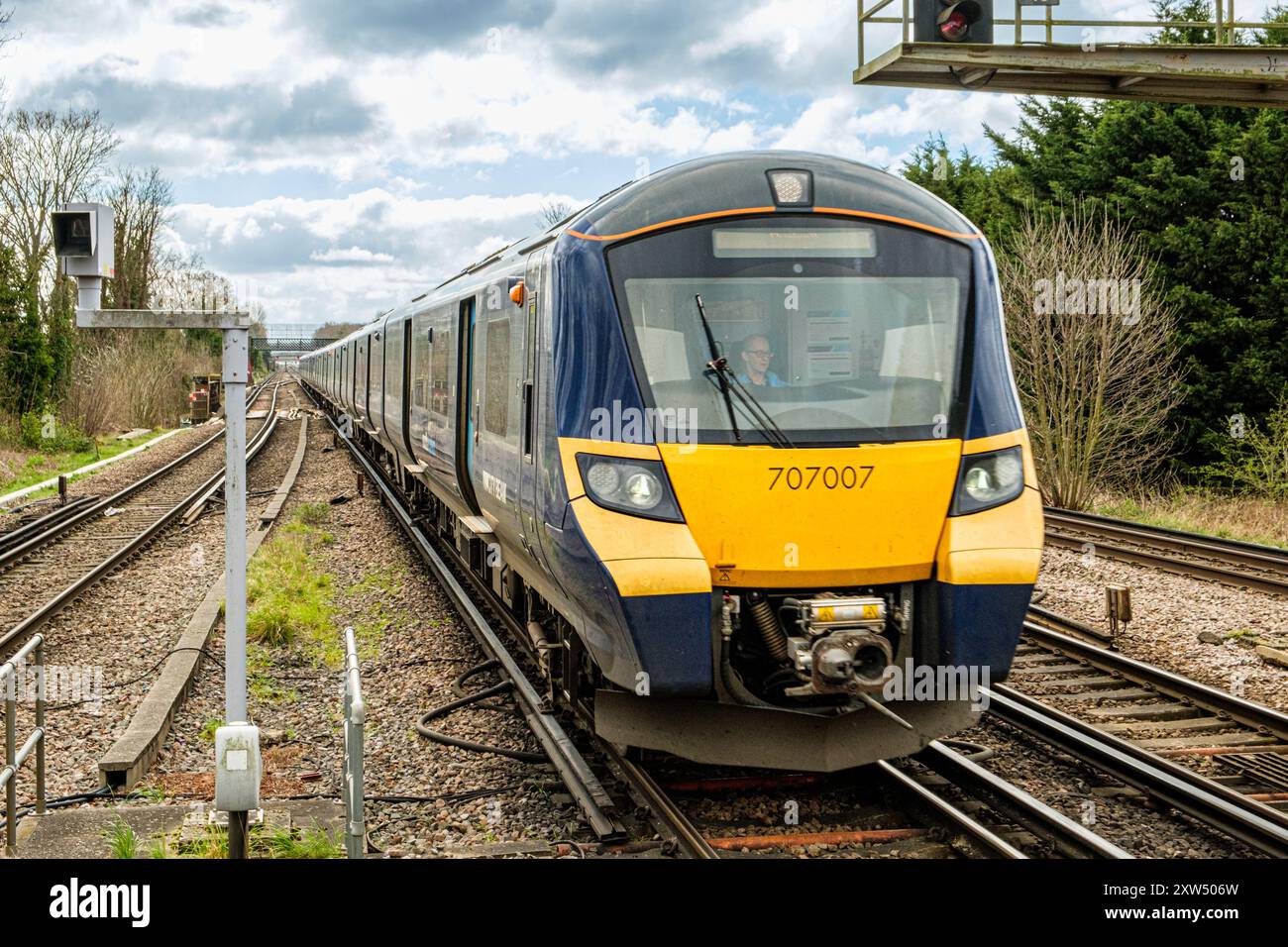 Southeastern class 707 hi res stock photography and images alamy