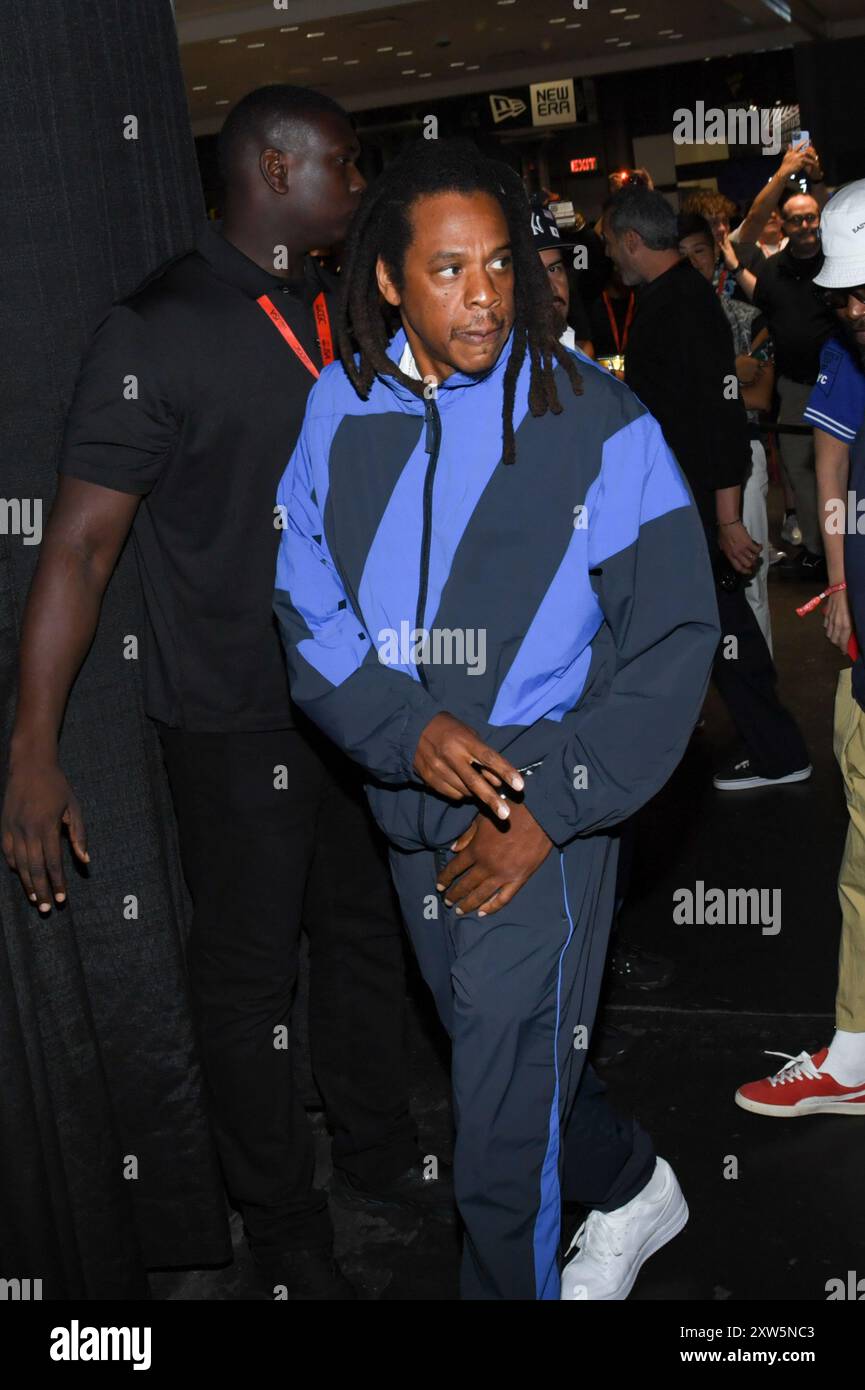 sachin and babi light blue dress Jay-Z attending the 40/40 club blue carpet at Fanatics Fest NYC, USA. , .  (Photo by Efren Landaos/ Credit: Sipa USA/Alamy Live News Stock Photo