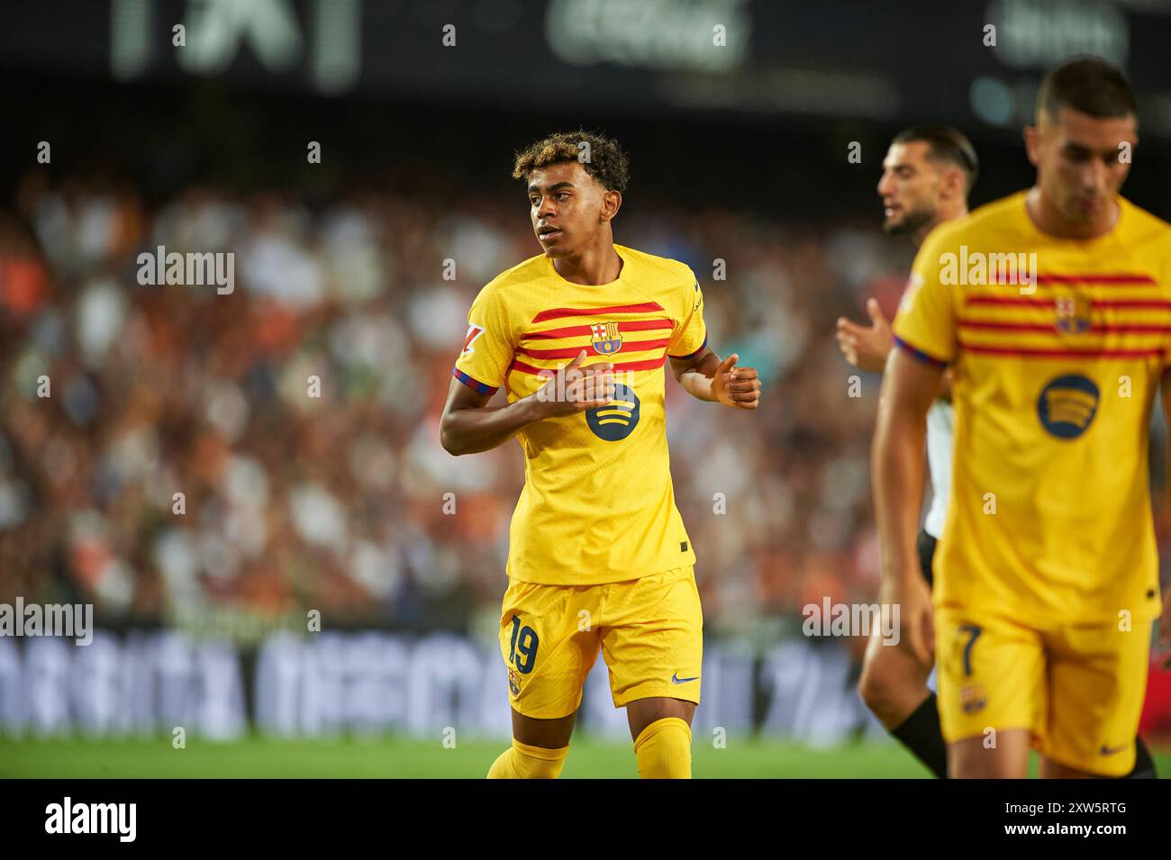lamine-yamal-barcelona-hi-res-stock-photography-and-images-alamy