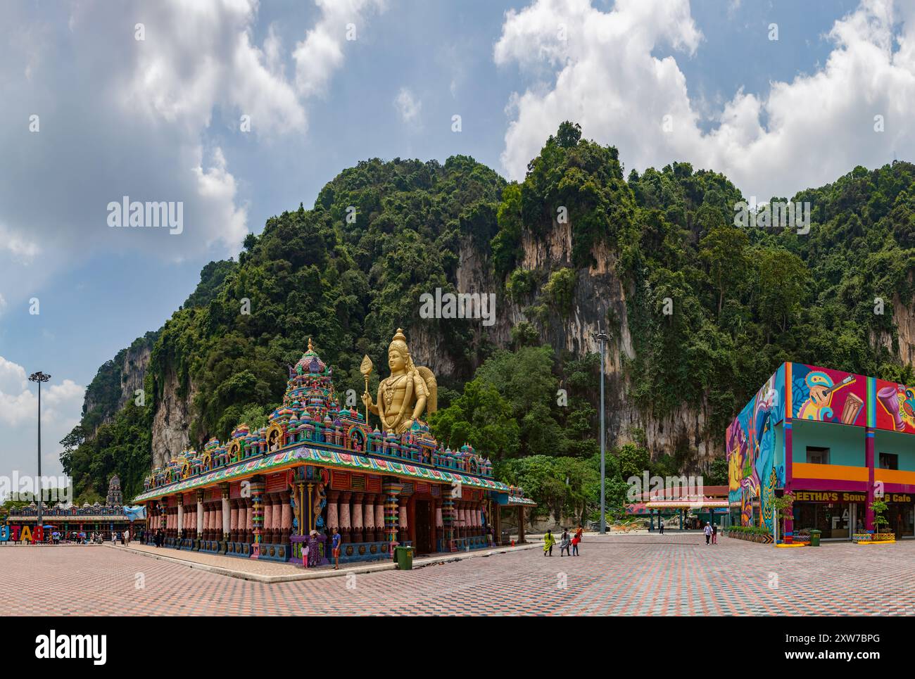 A picture of the Batu Caves complex Stock Photo - Alamy