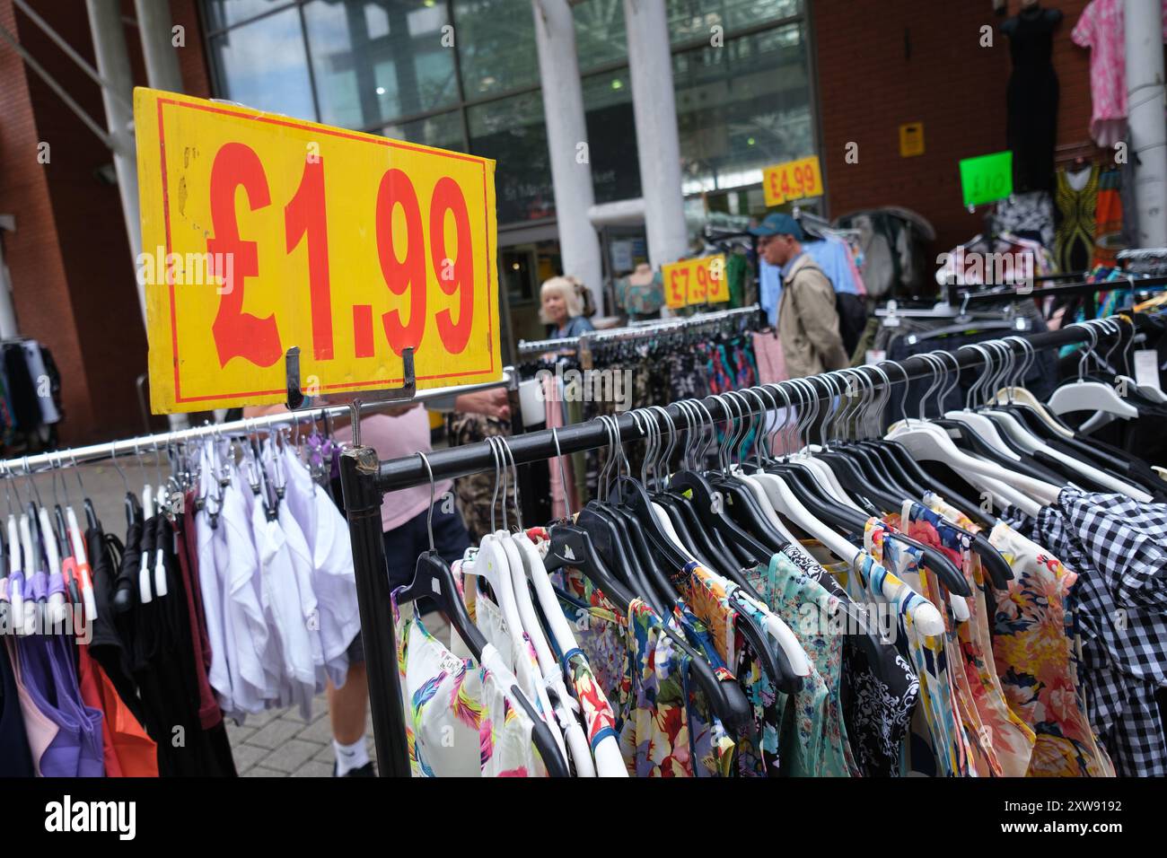 Bull offering hi-res stock photography and images - Alamy