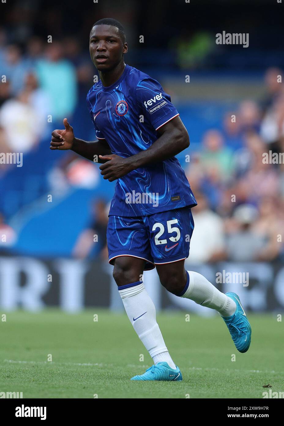 Chelseas moises caicedo hi-res stock photography and images - Alamy