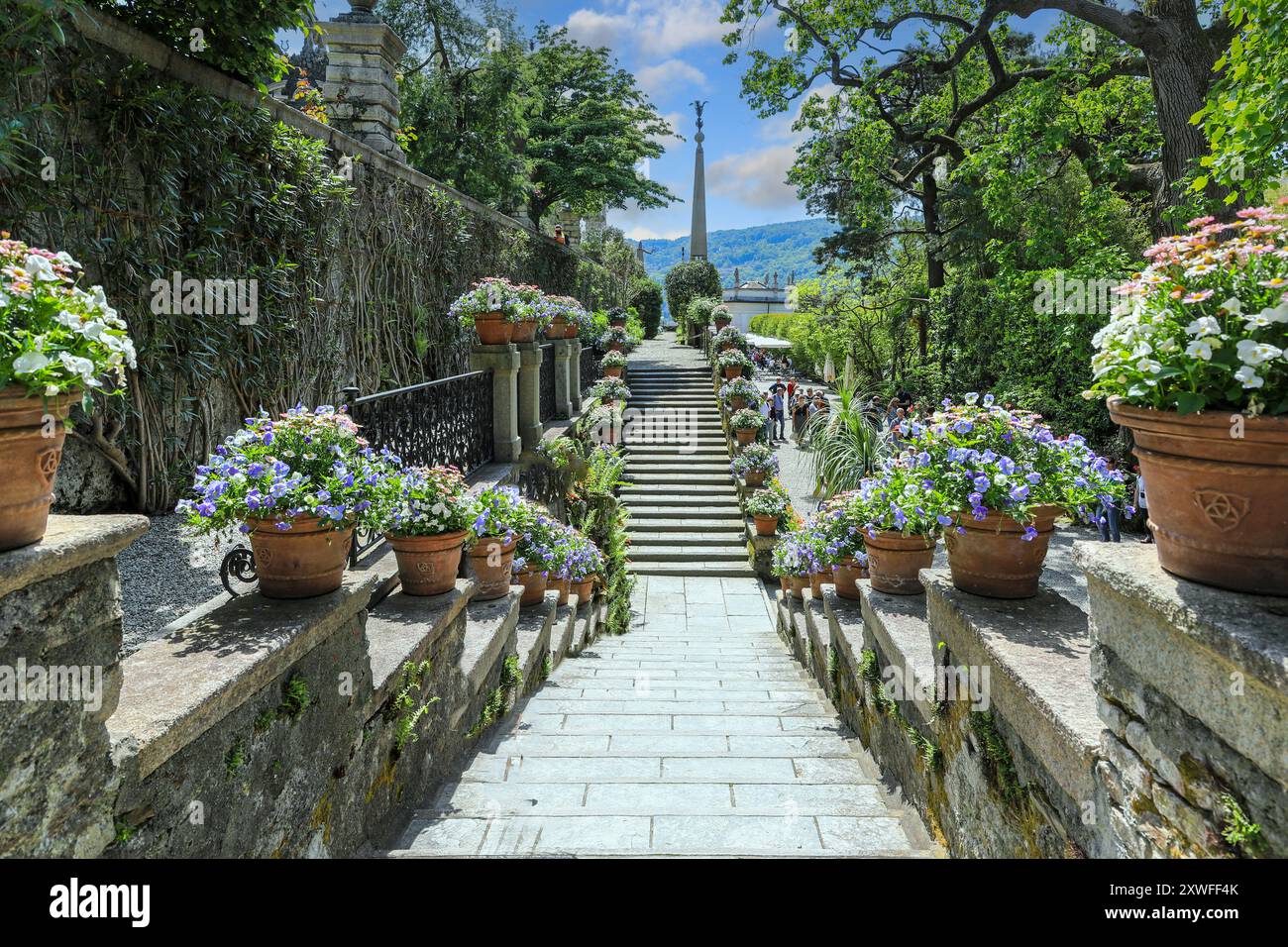 the-ornate-garden-on-isola-bella-one-of-the-borromean-islands-of-lake