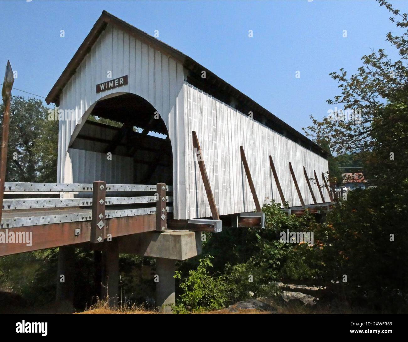 The Wimer covered bridge in Wiimer Oregon is the last covered bridge still in the state. Built in 1892 and later rebuilt after 2008 flood. Stock Photo