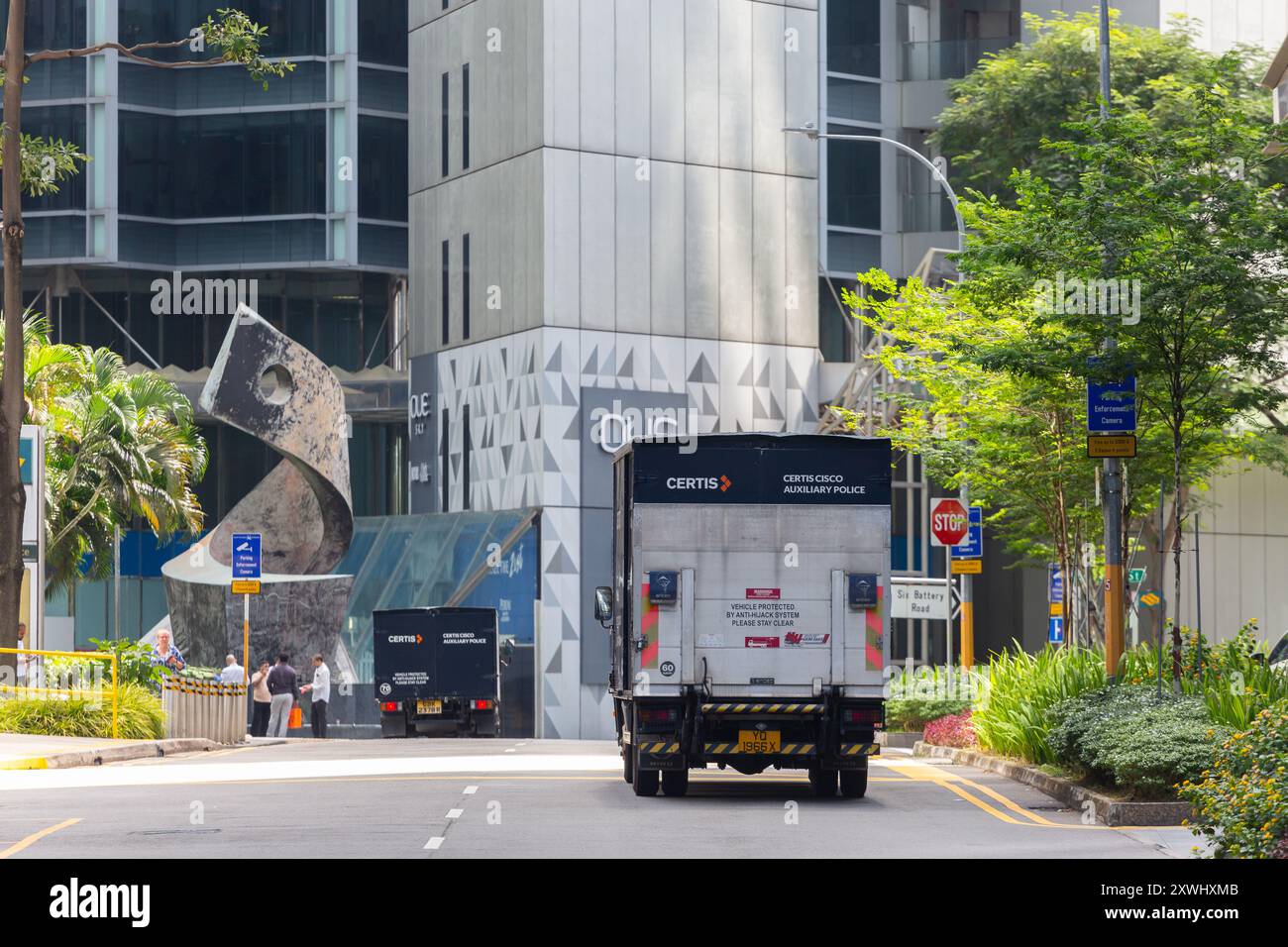 Police secure transport hi-res stock photography and images - Alamy
