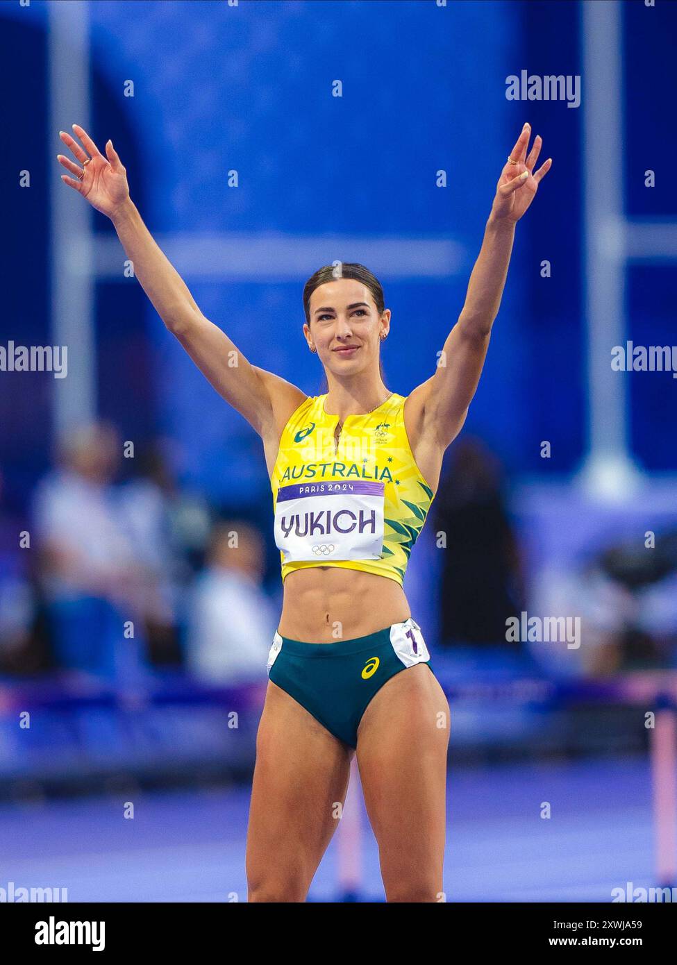 Alanah Yukich participating in the 400 meters hurdles at the Paris 2024