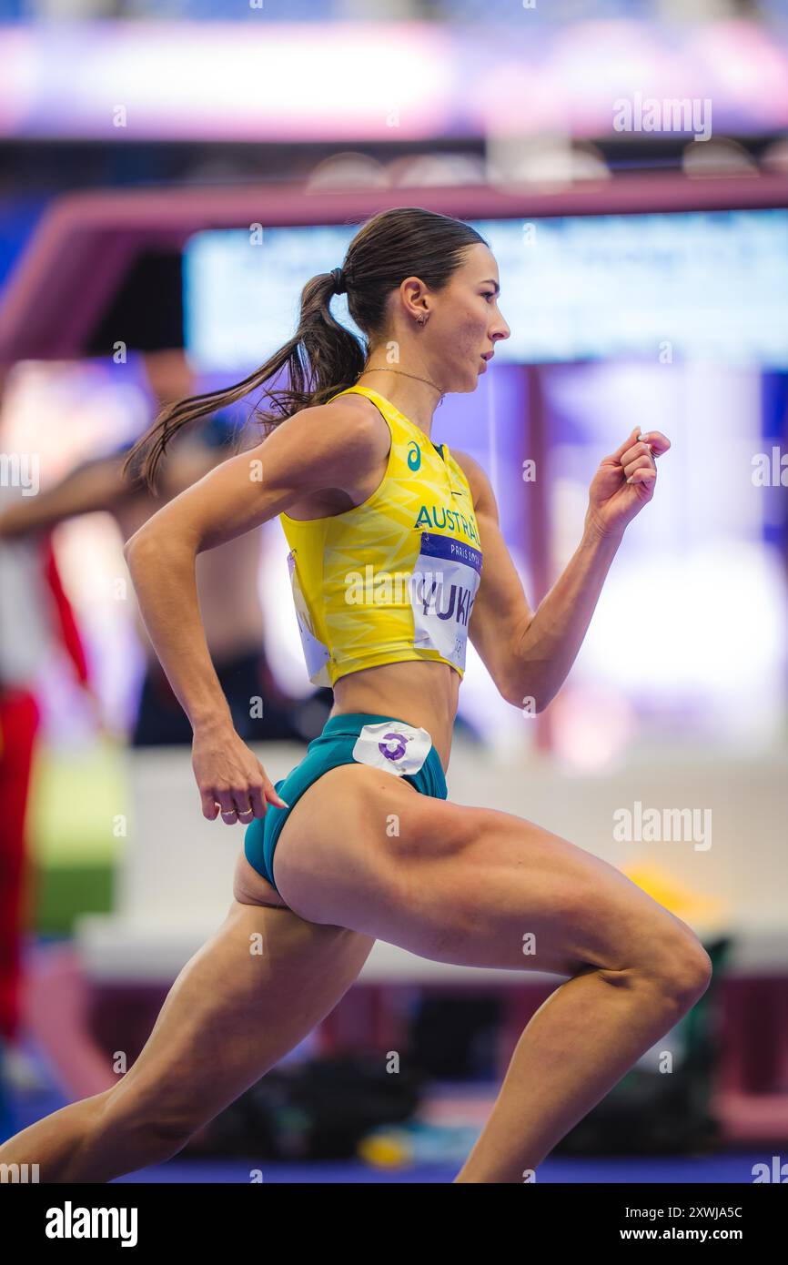 Alanah Yukich participating in the 400 meters hurdles at the Paris 2024