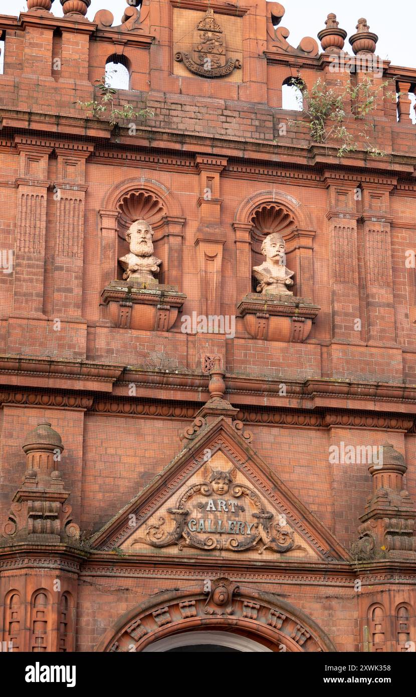 Museum and Art Gallery building, Wednesbury, West Midlands, England, UK ...