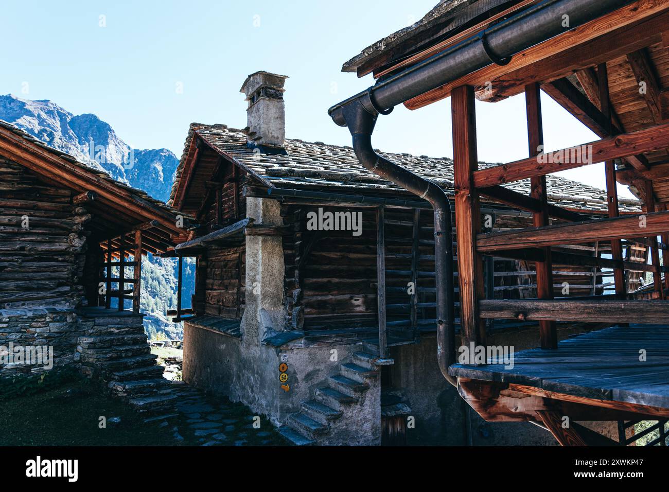 Cabins in the high mountains Stock Photo - Alamy