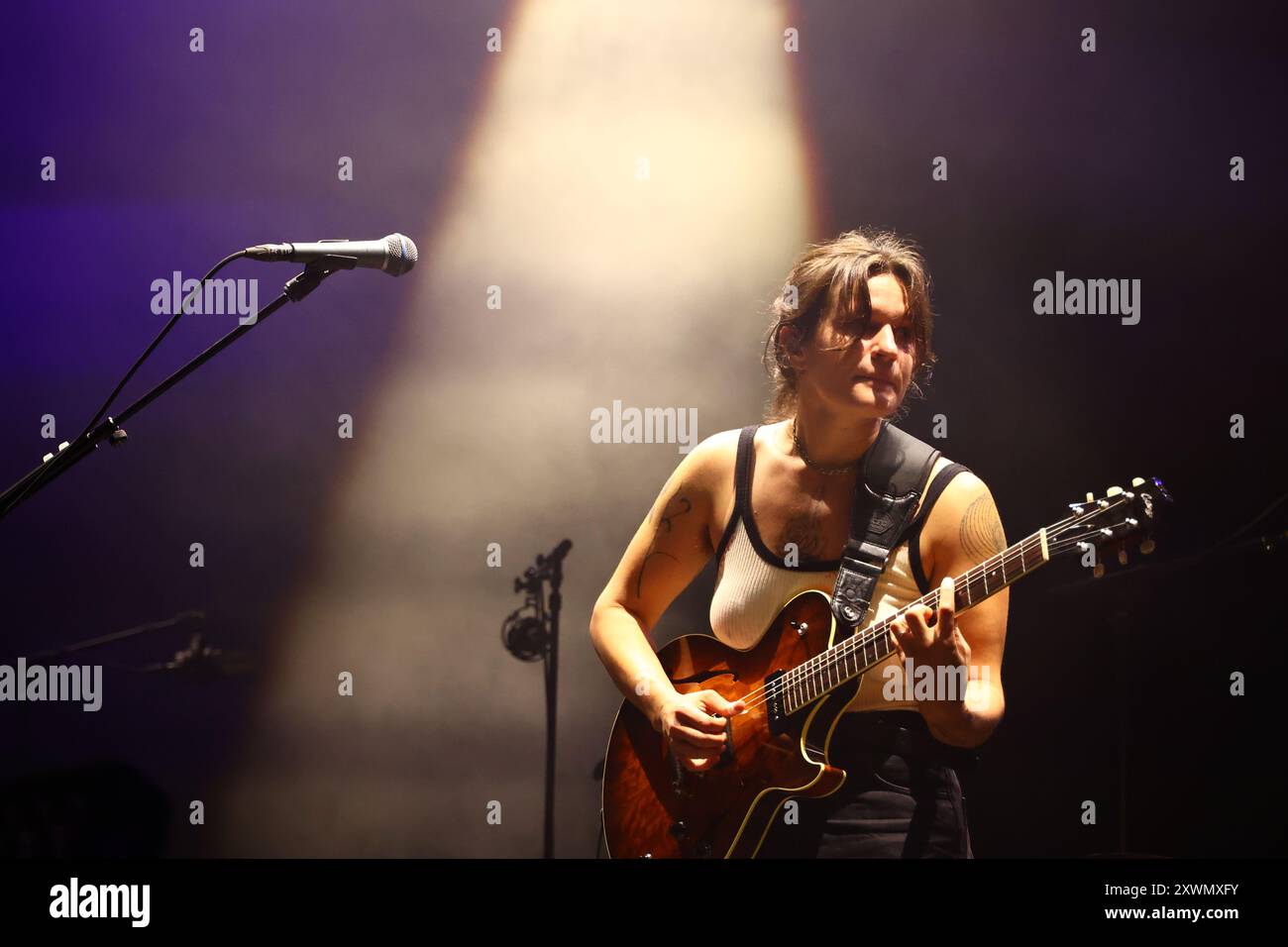 big-thief-indie-band-hi-res-stock-photography-and-images-alamy
