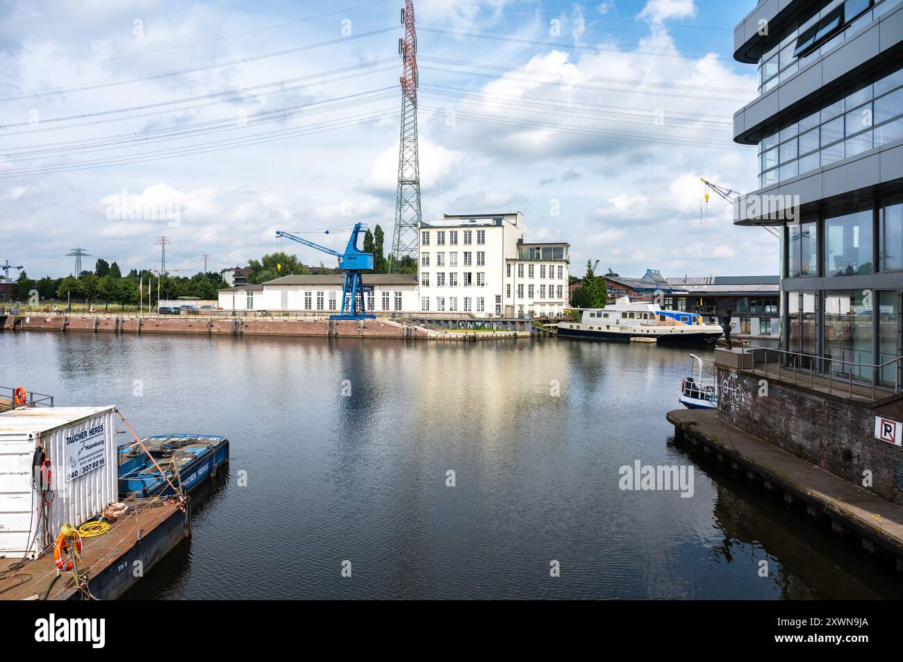 Making Over Industrial Apartments photo