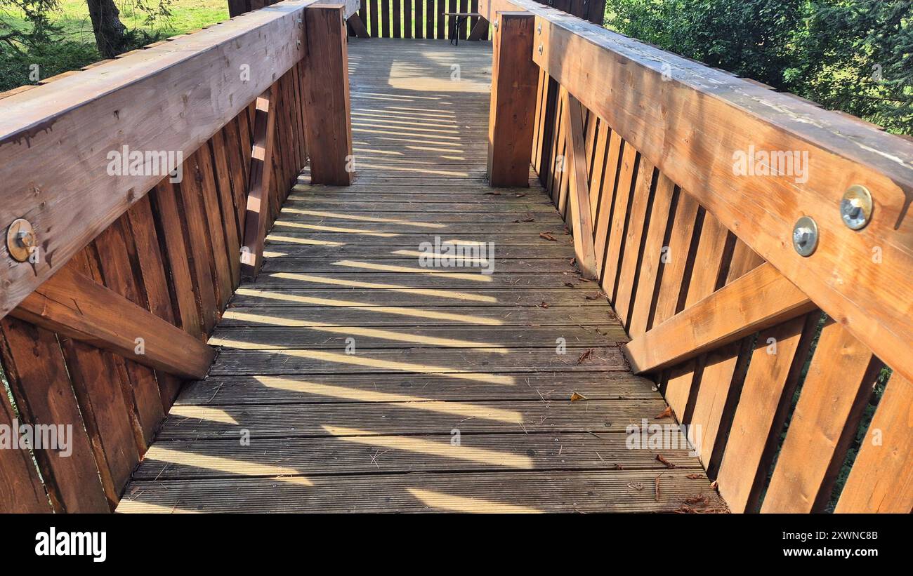 Wooden observation deck hi-res stock photography and images - Alamy
