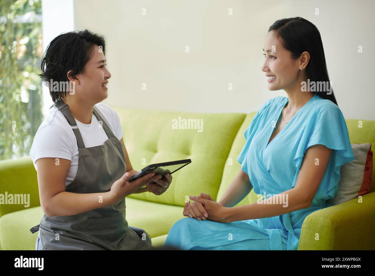 Asian nurse patient hi-res stock photography and images - Alamy