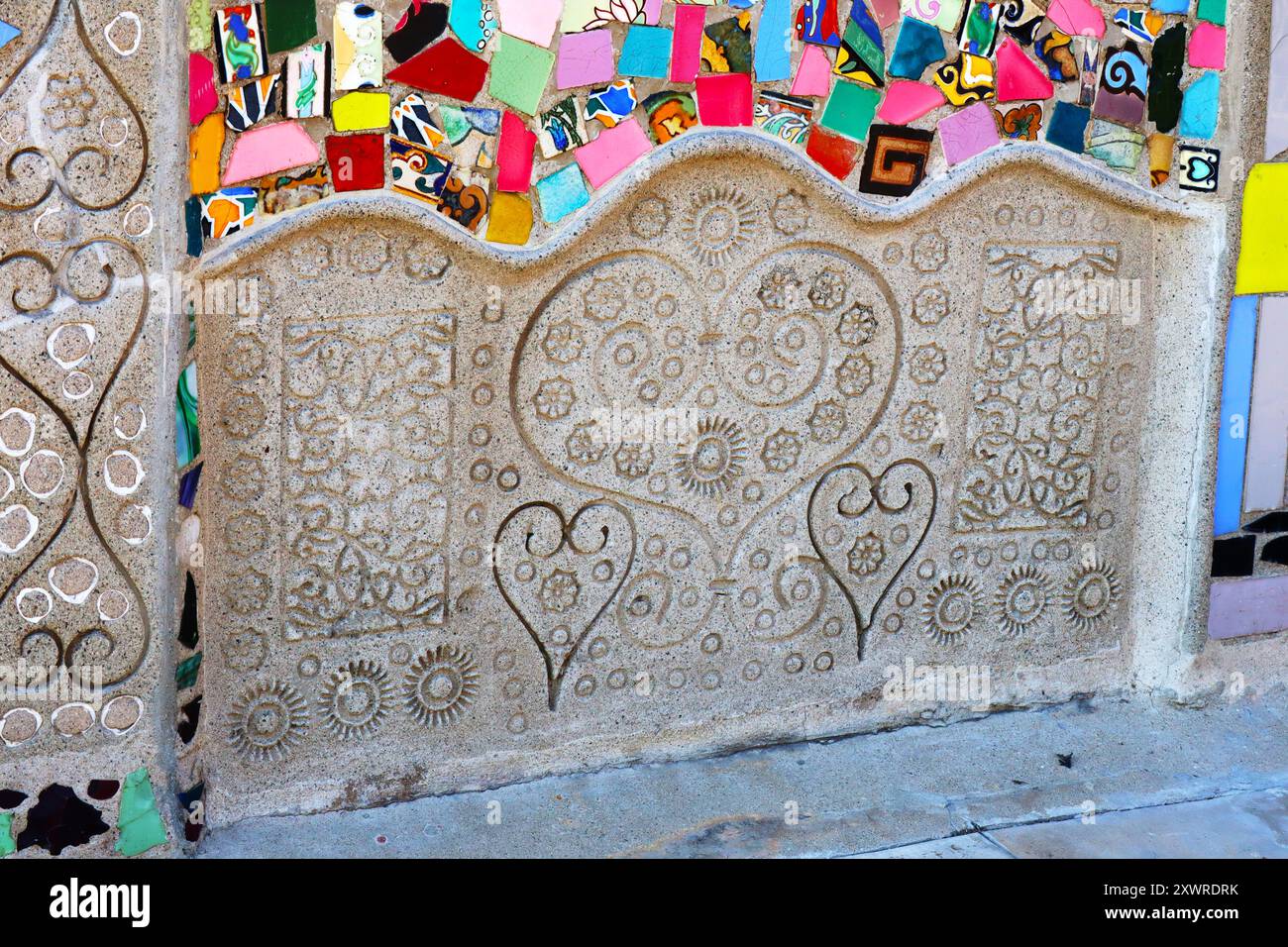 Simon Rodea Los Angeles, California: detail of WATTS TOWERS by Simon Rodia ...