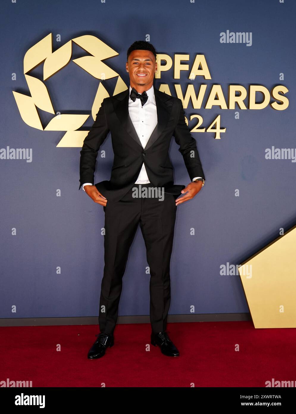 Ollie Watkins arrives for the 2024 PFA Awards at the Opera House