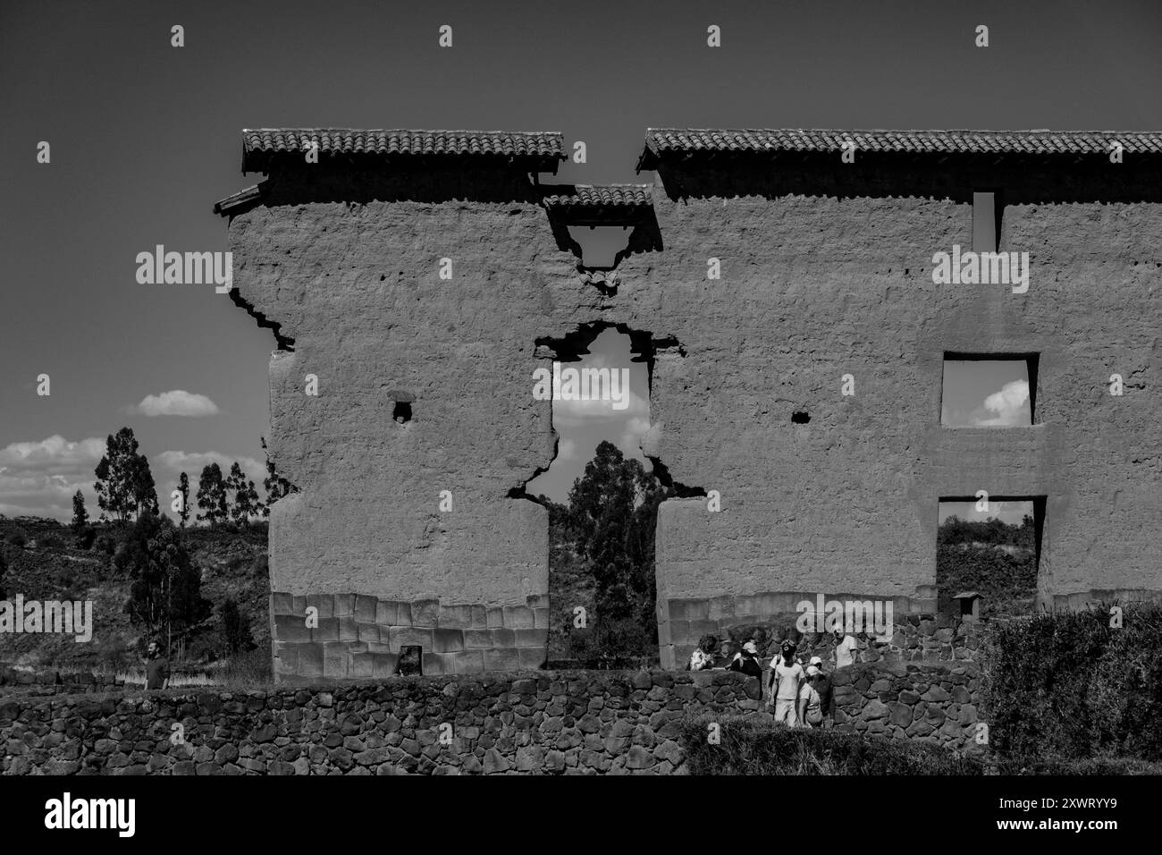 Andean indigenous Black and White Stock Photos & Images - Alamy