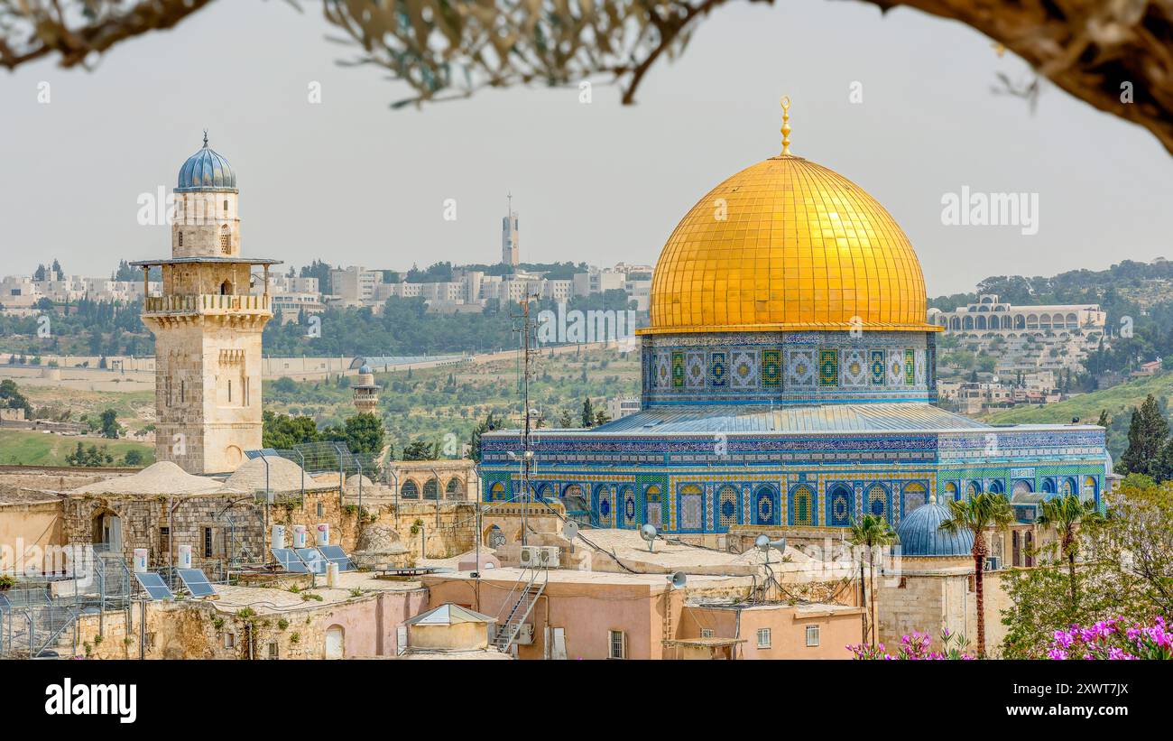 A view of the El-Ghawanima Tower and the Dome of Rock on Temple Mount, Jerusalem, Israel. Stock Photo