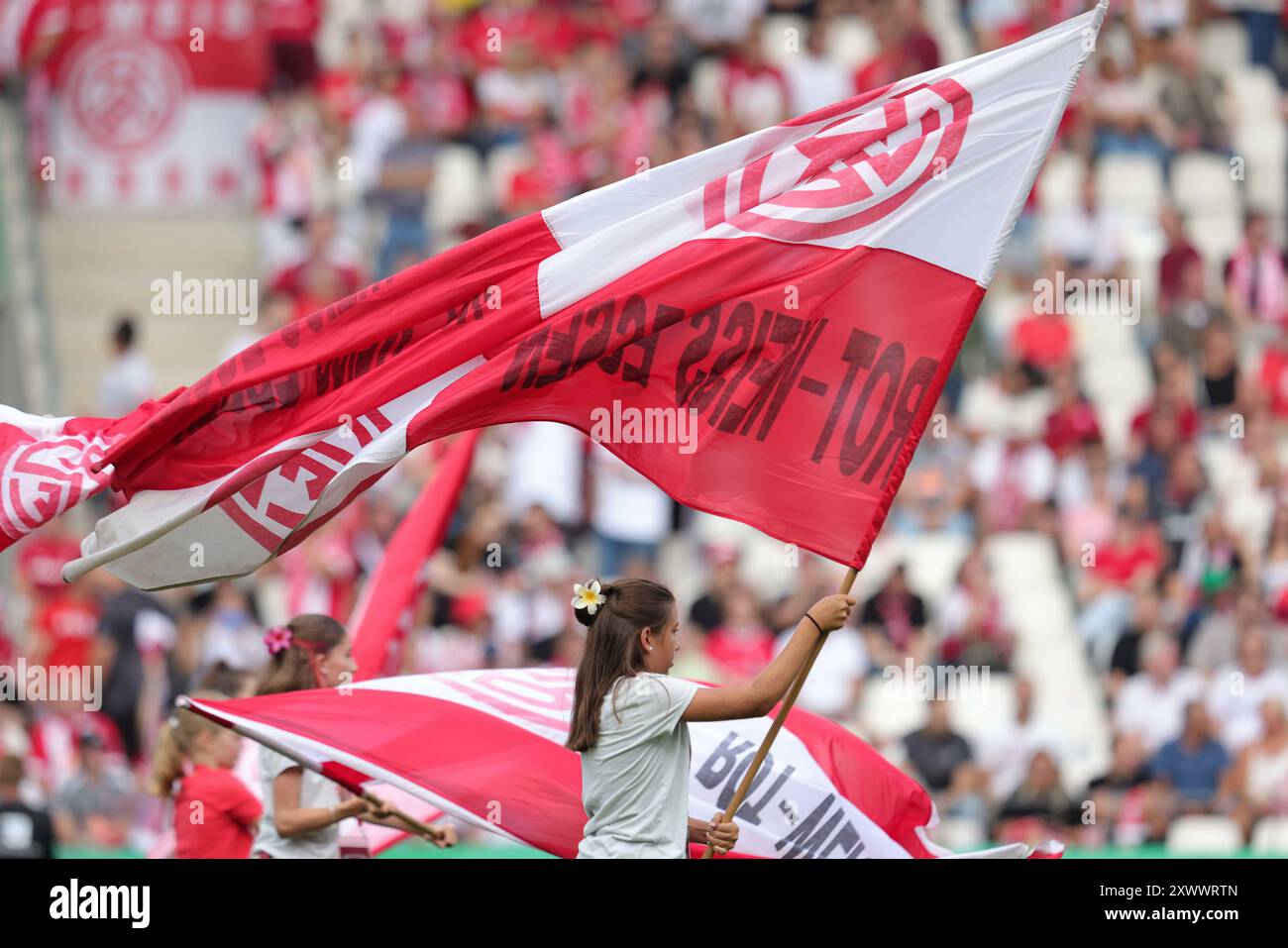 Football Rw Eat, Deutschland. 17th Aug, 2024. firo : 17.08.2024, football, football ...
