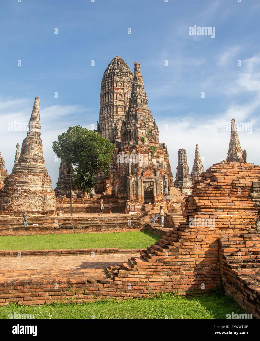 Ayutthaya Historical Park Stock Photo - Alamy