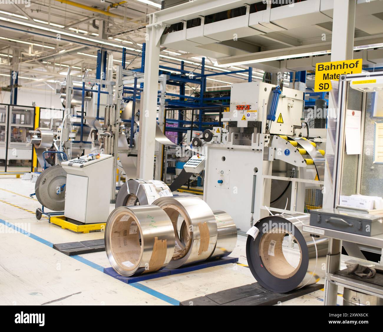 Analysis: Germany's Private Sector Slowdown and European Market Impact