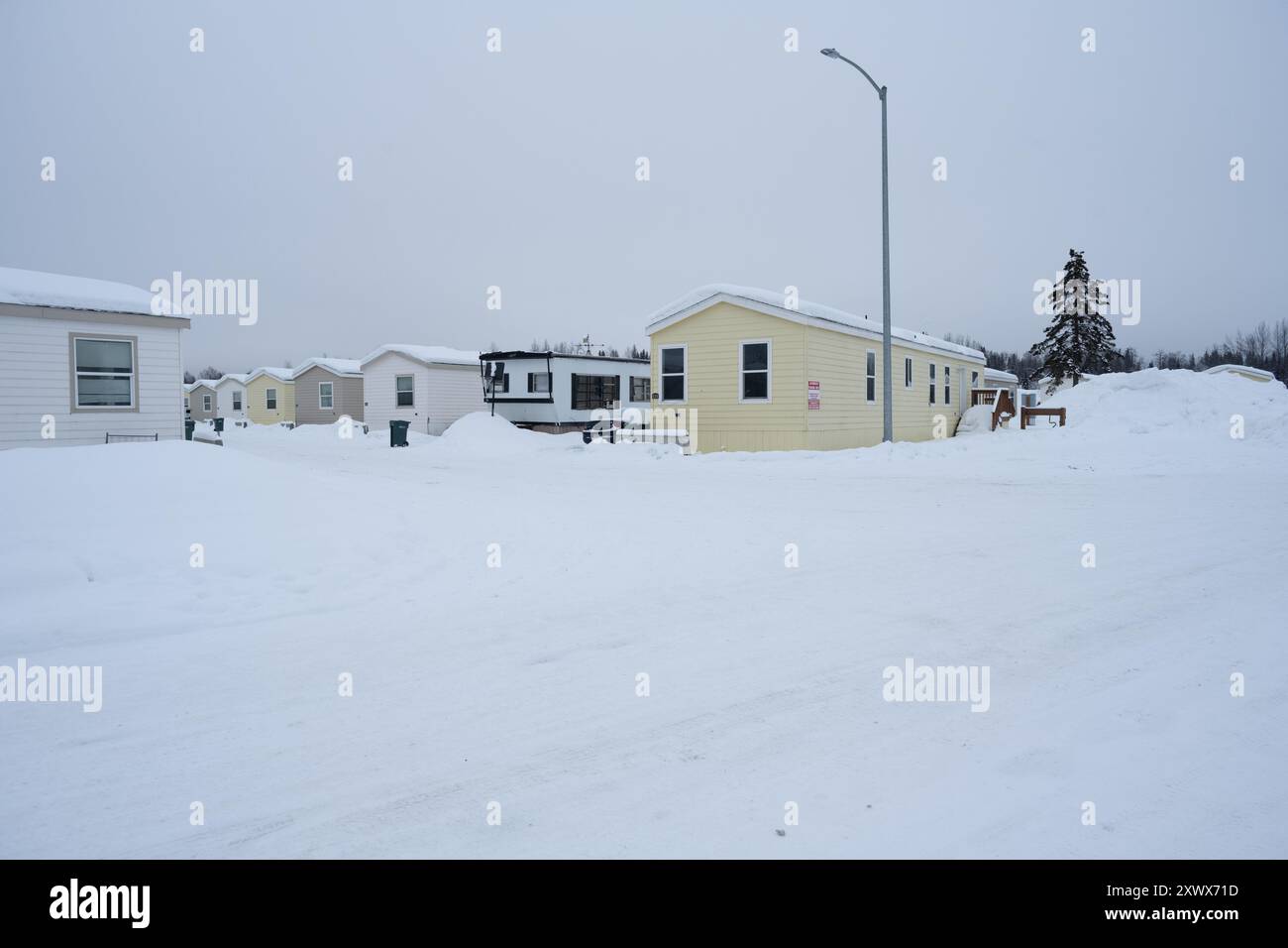 Serene winter scene showcases hi-res stock photography and images - Alamy