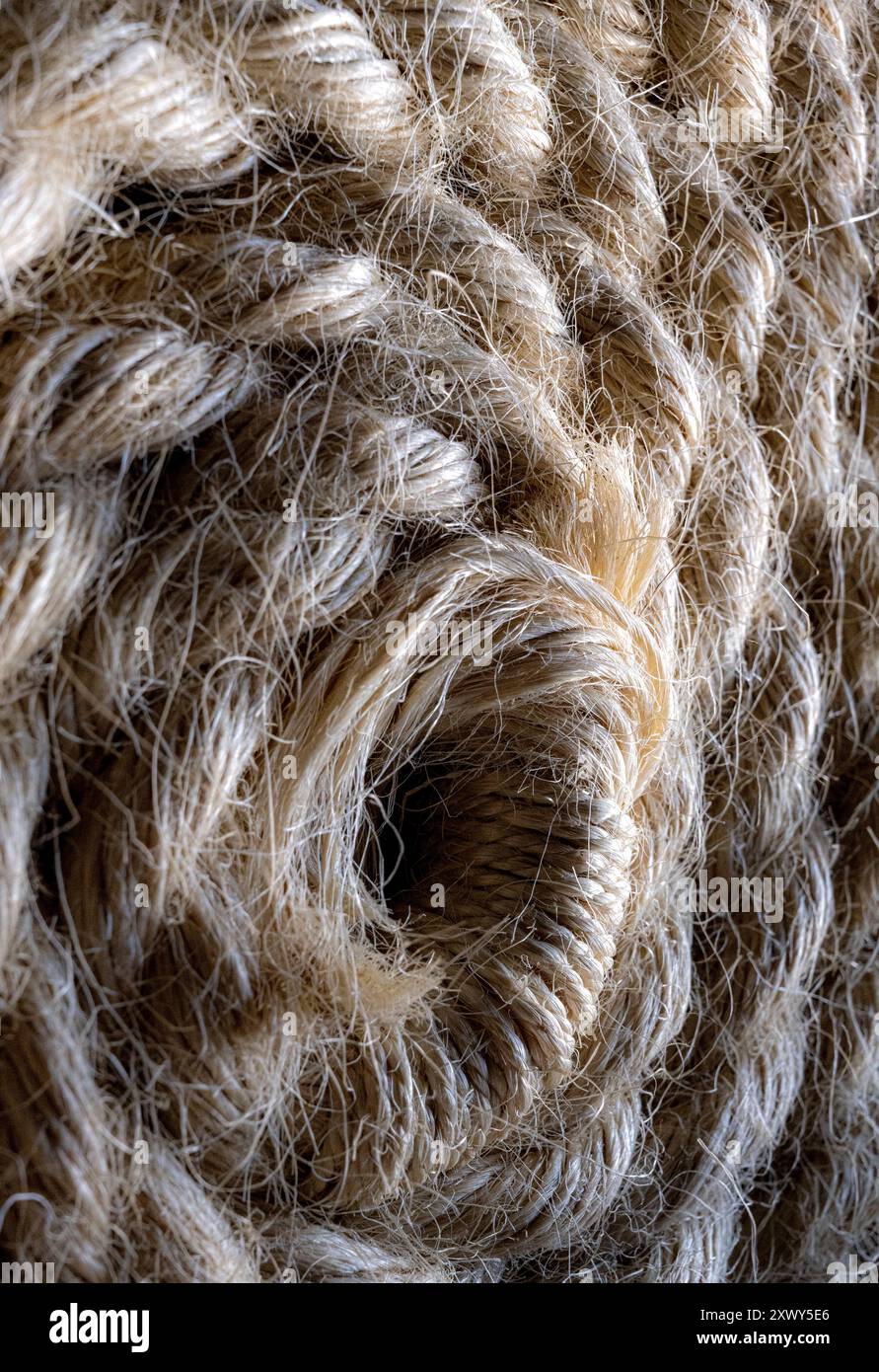 Large Fuzzy Rope Neat boats hi-res stock photography and images - Alamy