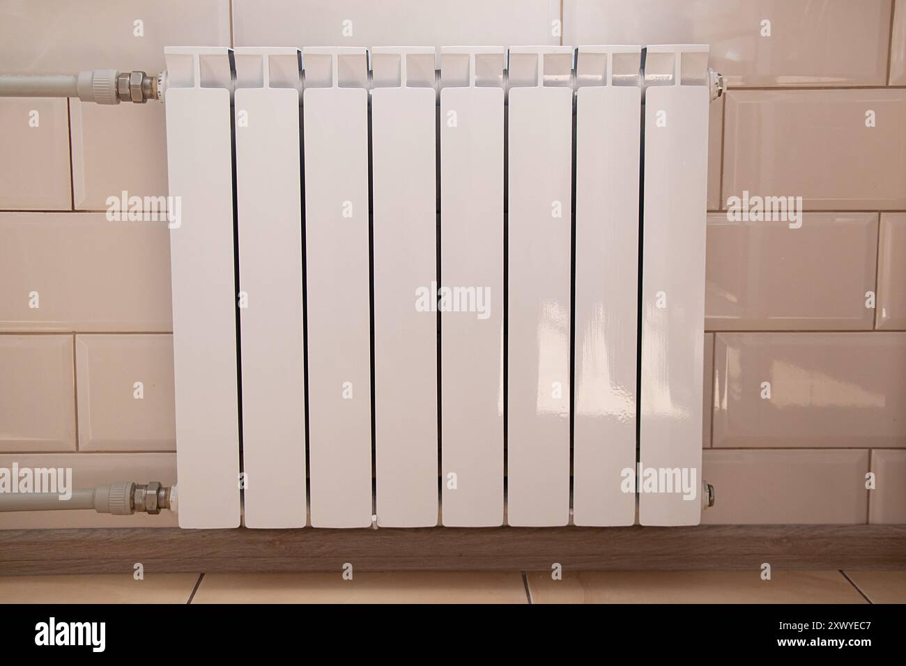 Saving water in the kitchen hi-res stock photography and images - Alamy