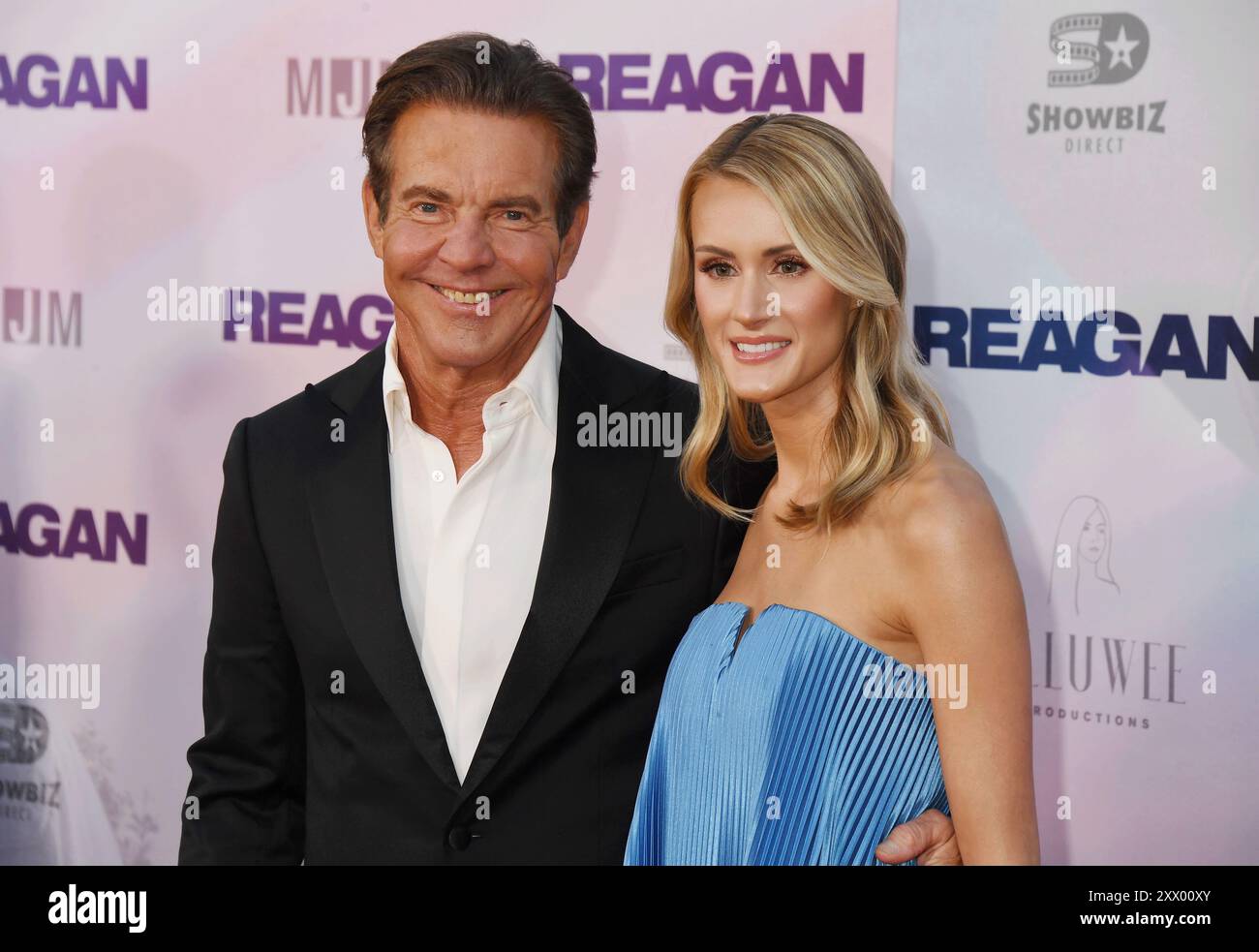 HOLLYWOOD, CALIFORNIA - AUGUST 20: (L-R) Dennis Quaid and Laura Savoie
