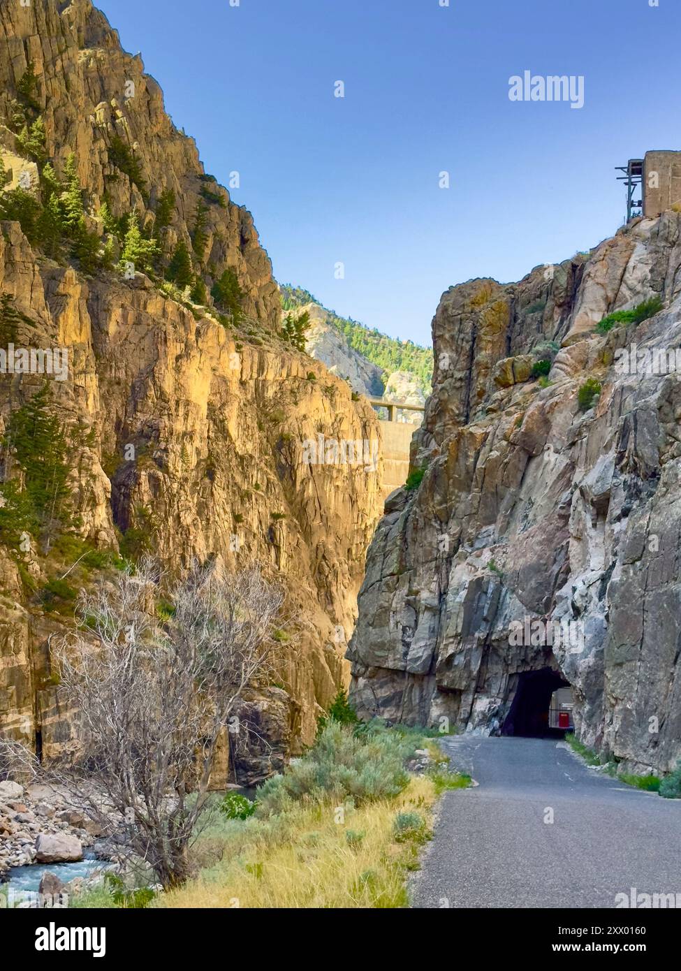 Entrance old tunnel along hi res stock photography and images Alamy