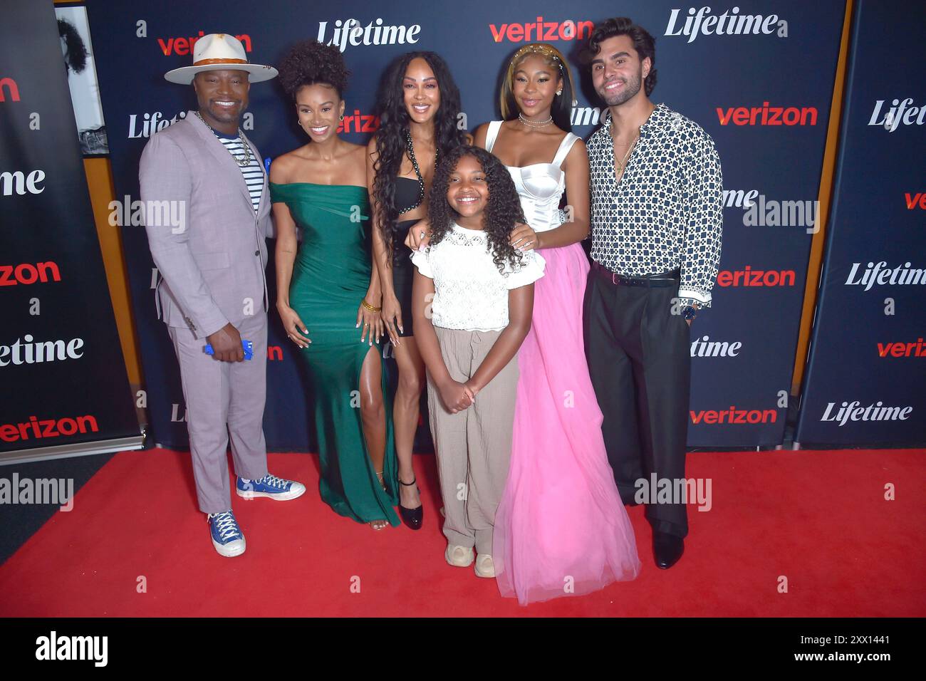Taye Diggs, Leesie Pinto, Meagan Good, Chloe Ellis, Madison Griggs und