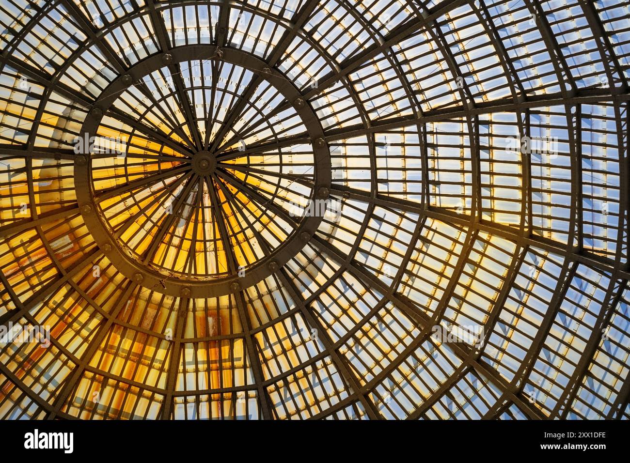 Sense of artistic symmetry hi-res stock photography and images - Alamy