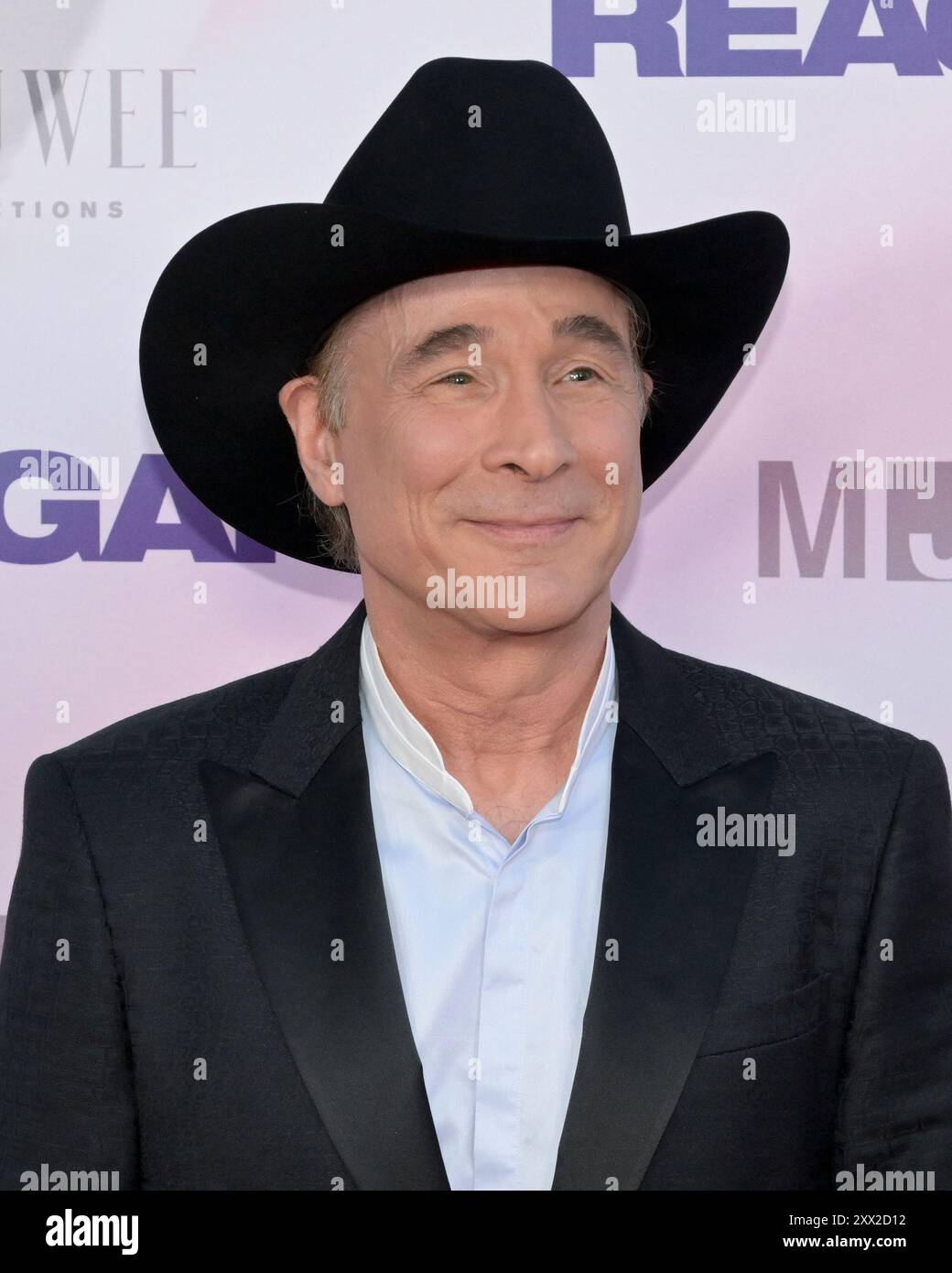 August 20, 2024, Hollywood, California, USA: Clint Black attends the Los Angeles Premiere of ''REAGAN' (Credit Image: © Billy Bennight/ZUMA Press Wire) EDITORIAL USAGE ONLY! Not for Commercial USAGE! Stock Photo