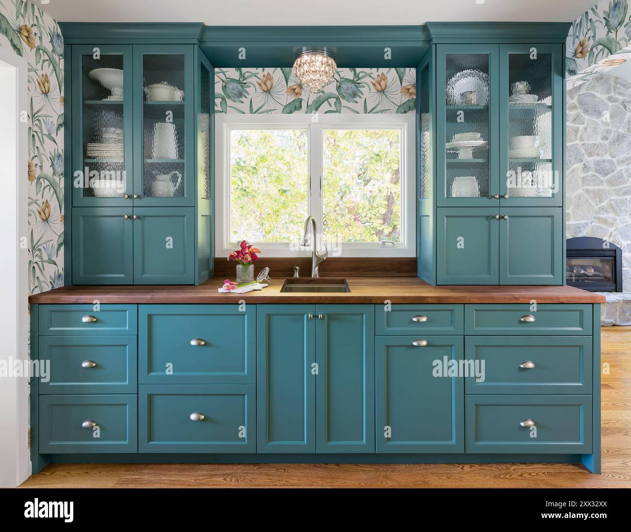 Benjamin Moore Caribbean Teal