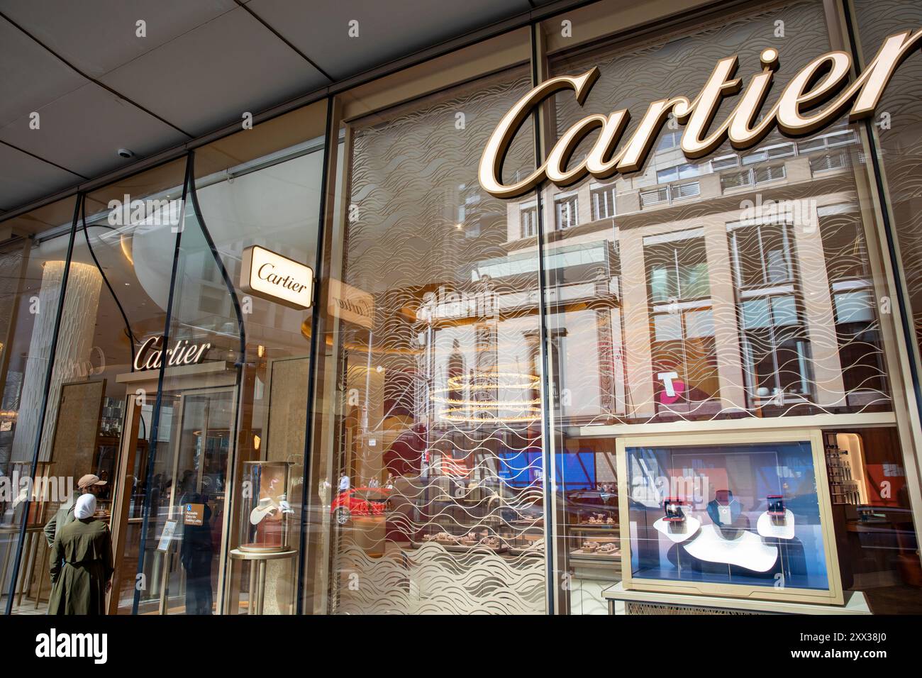 Cartier outlet store locations hotsell