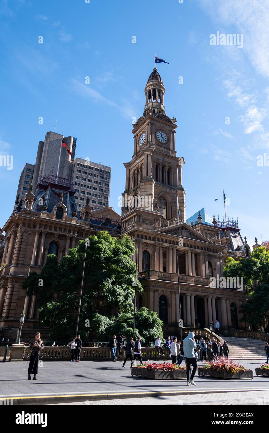 Sydney town hall clock tower hi-res stock photography and images - Alamy