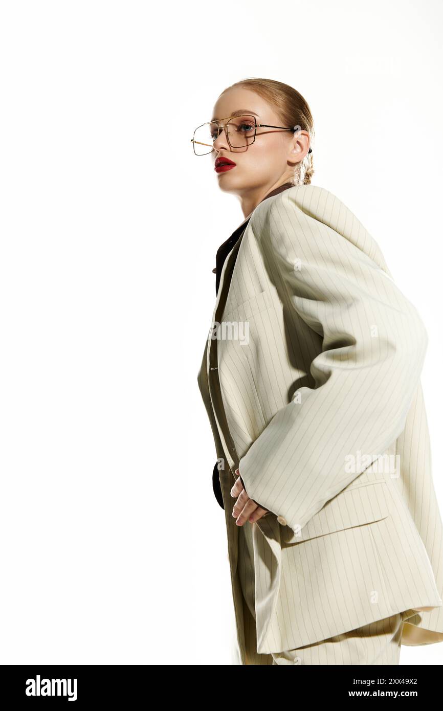 Female wearing brown blazer hi-res stock photography and images - Alamy