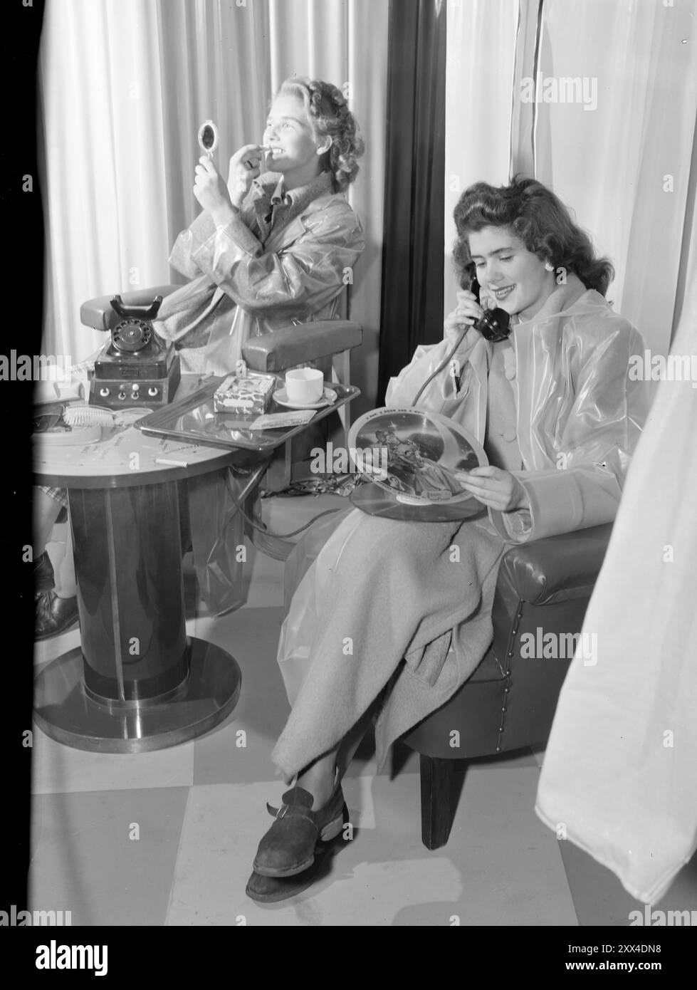 Current 21 1949 Gl tt Into The Plastic AgeOslo Autumn 1949 Event current-21-1949-gl-tt-into-the-plastic-ageoslo-autumn-1949-event