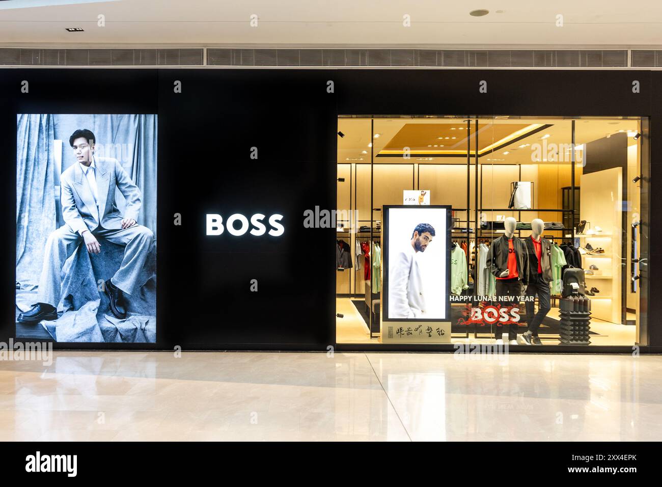 Hugo boss outlet hi-res stock photography and images Alamy