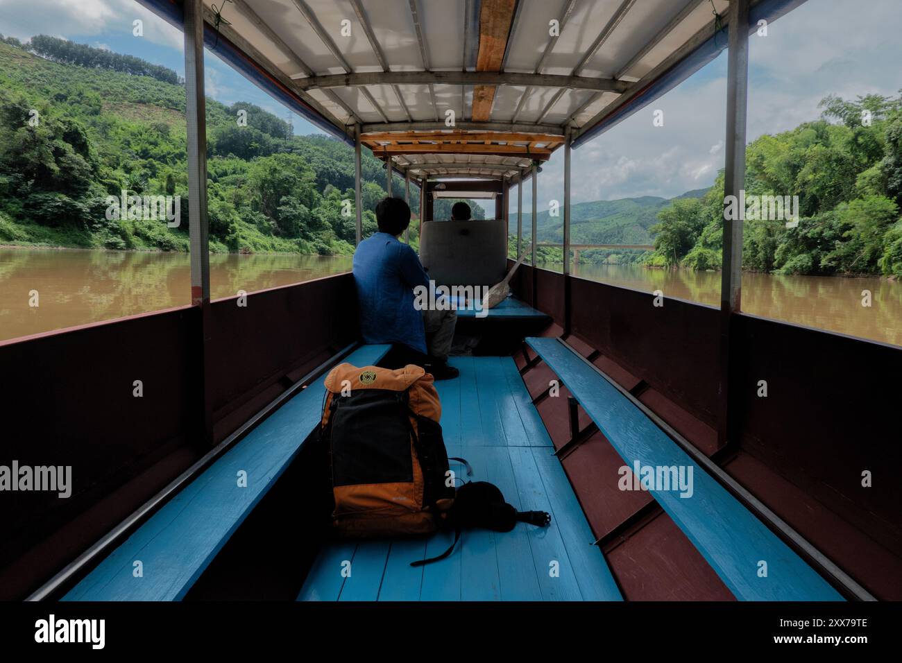 Waterway transportation scenes hi-res stock photography and images - Alamy