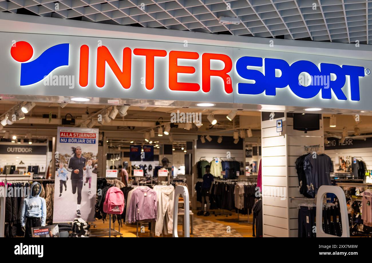 Intersport logo hi res stock photography and images Alamy