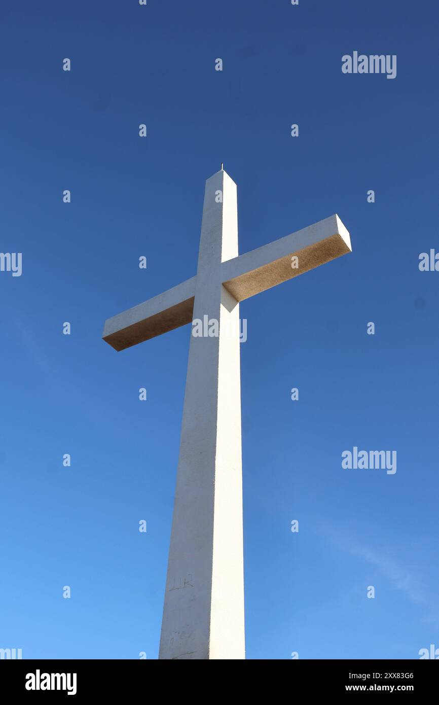 Images of jesus on the cross hi-res stock photography and images - Alamy