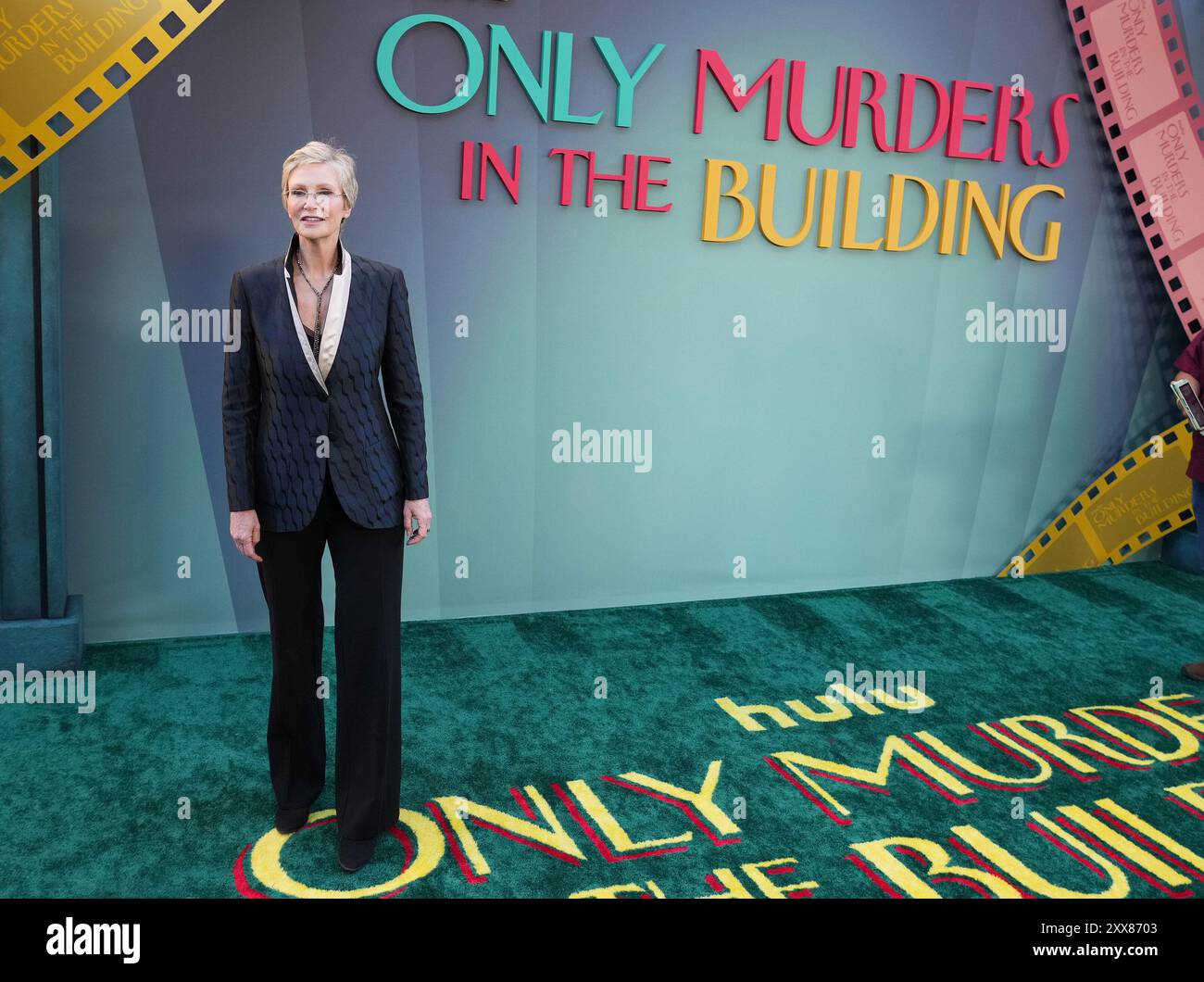 Los Angeles, USA. 22nd Aug, 2024. Jane Lynch arrives at the Hulu's ONLY