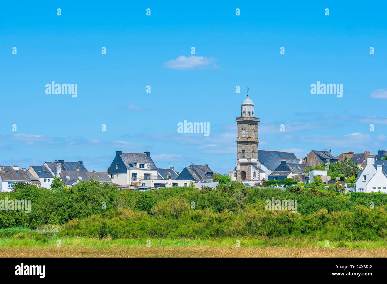 France, Morbihan, Billiers, village on the GR 34 long-distance hiking ...