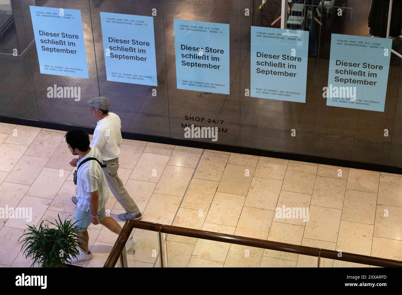 Eat, Deutschland. 23rd Aug, 2024. Exterior view, closed doors with signs, closure, clearance sale at Monki in Essen, the branch in the Limbecker Platz shopping center in Essen will be closed in September 2024, Essen, July 15, 2024. Credit: dpa/Alamy Live News Stock Photo