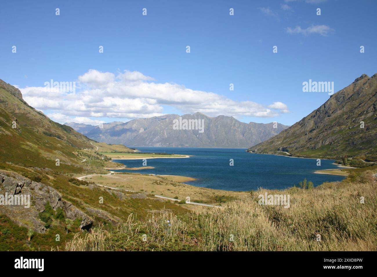 Lake Hawea on the South Island of New Zealand Stock Photo - Alamy