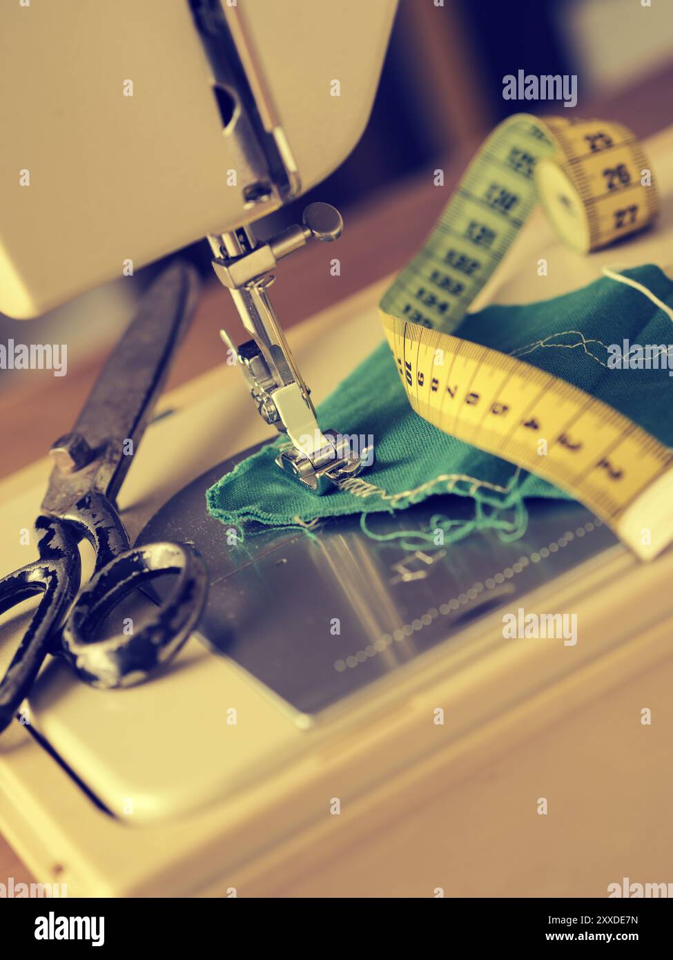 Detailed close up sewing machine hi-res stock photography and images ...
